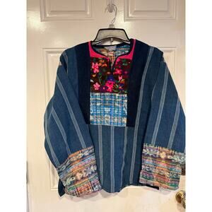 Vintage 1970s Guatemala Hand Embroidered cotton woven top